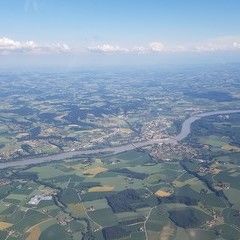 Flugwegposition um 15:39:55: Aufgenommen in der Nähe von Passau, Deutschland in 1902 Meter